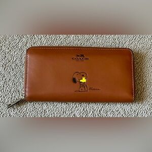 Coach Brown Leather Wallet with Snoopy and Woodstock